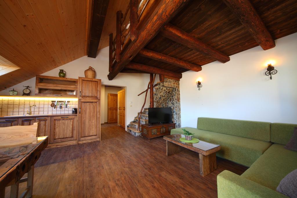 Pod Ponco Apartments كْرانْيِسكا غورا المظهر الخارجي الصورة